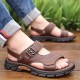 Sandals Men's 2024 New Leather Sleign Seal Beach في الصيف ، أبي ، غير سرقط ، يرتدي ملابس رمال مزدوجة المقاومة